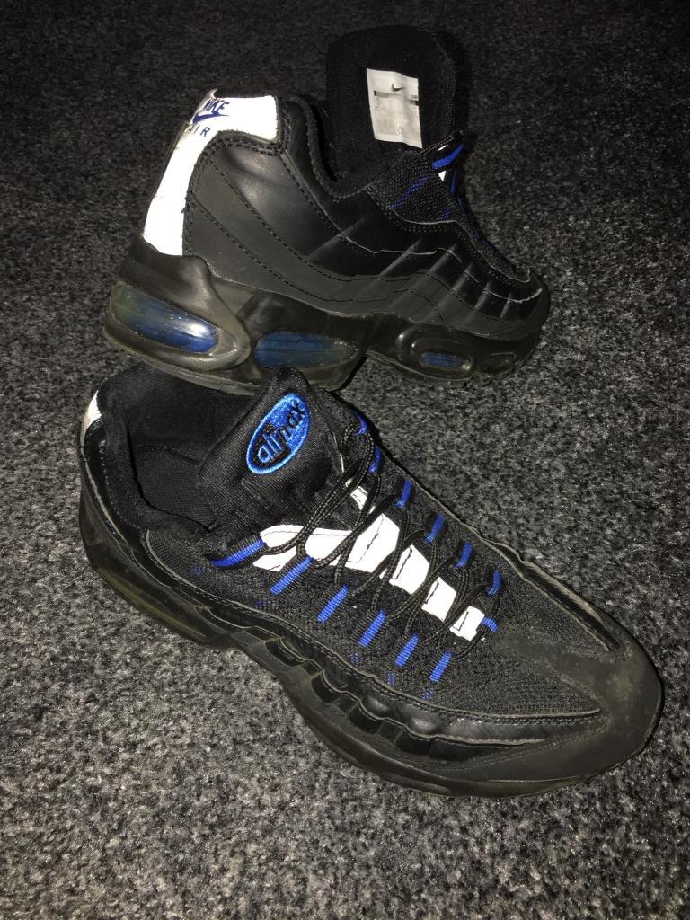 black and blue 95s